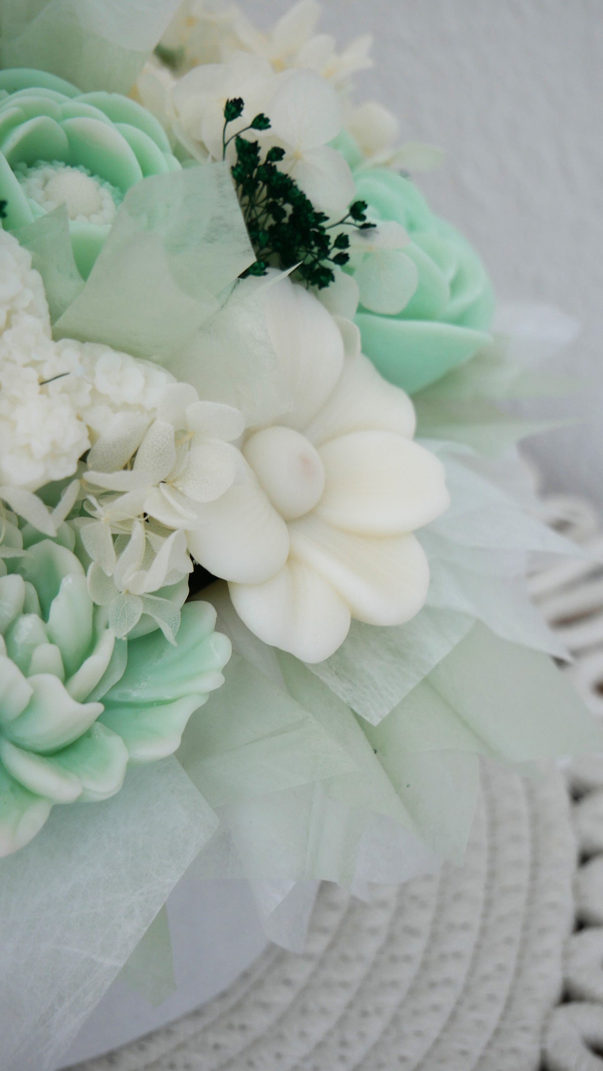 Blumenstrauß aus Wachs Pastell Mint